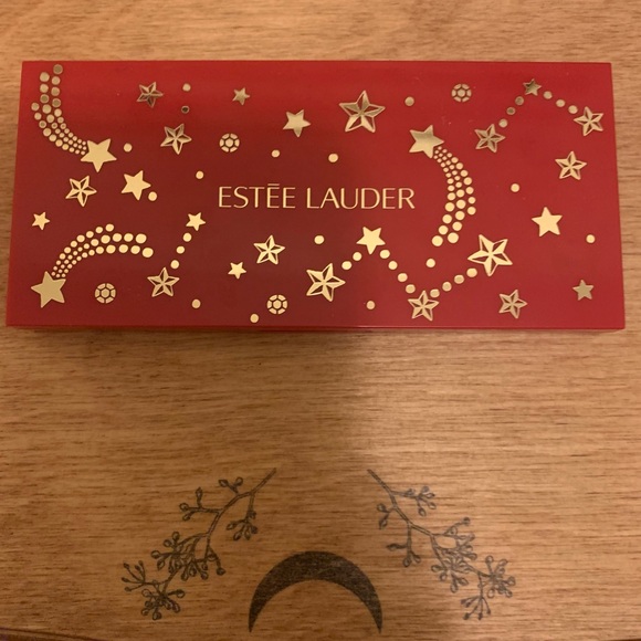 Esteè Lauder eyeshadow palette - Picture 4 of 5